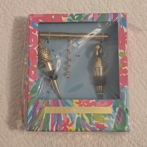 Lilly Pulitzer Cheers Gold Metallic Tropical Barware Wine Bottle Set New In Box